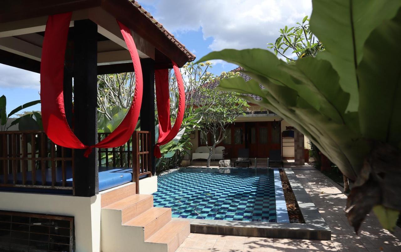 Private Pool Villa Sawah Sewon Yogyakarta Luaran gambar